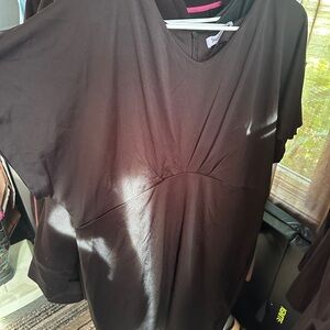 Elegant Black Short Sleeve Top